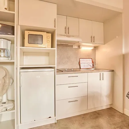 Lumineux En Centre-ville Avec Balcon Et Animaux Admis - Fr-1-841-16 Apartamento